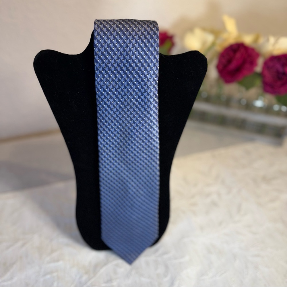 Men’s Vintage Stafford Executive Silk Tie. Made in Italy. Blue. Geometric